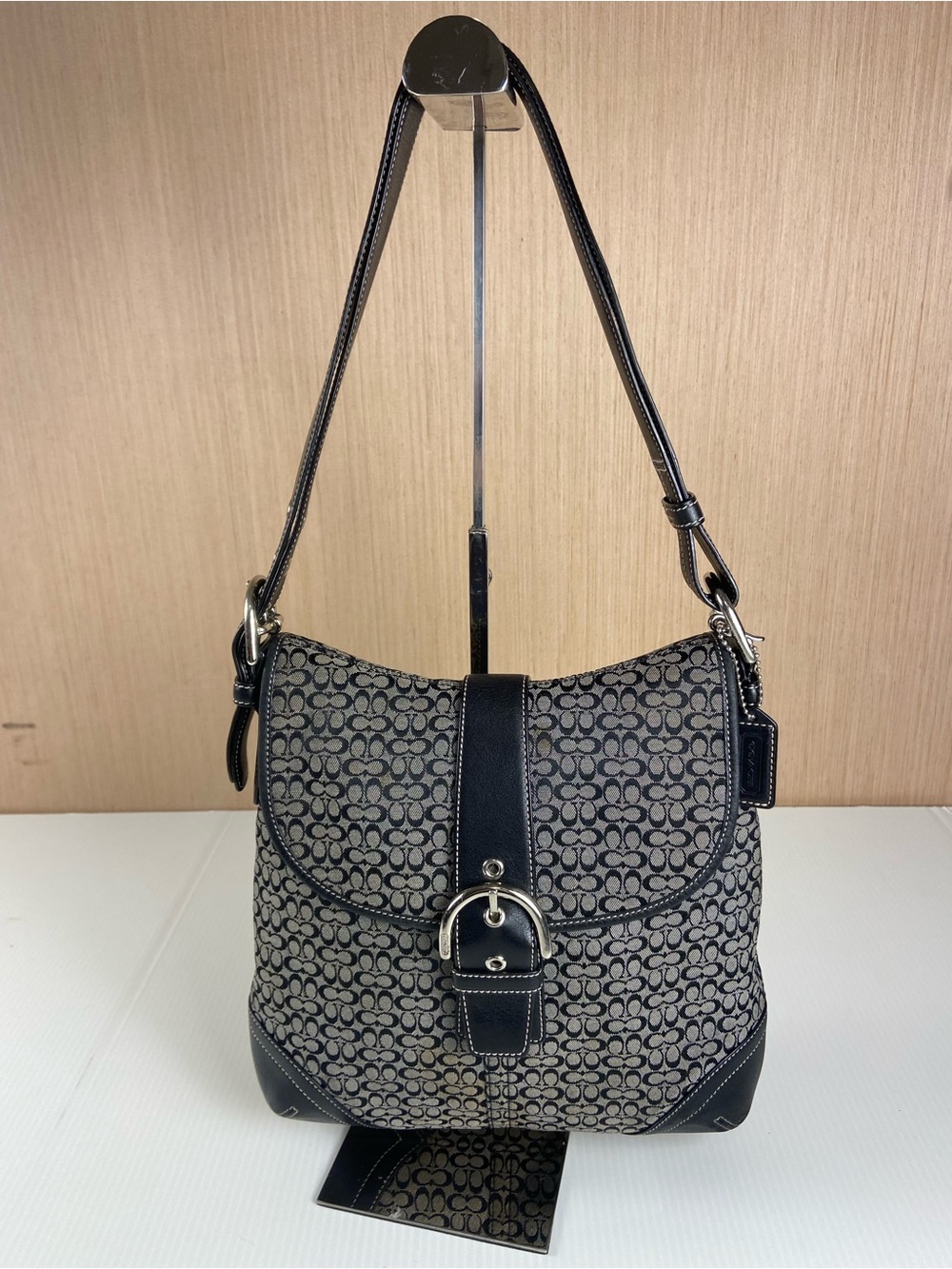 Vintage Coach Soho 6376 Signature Crossbody Shoulder Bag Black 2003
